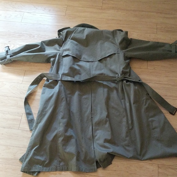 BRADLEY JONS Rain Coat GREAT CONDITION 42R - Picture 2 of 3